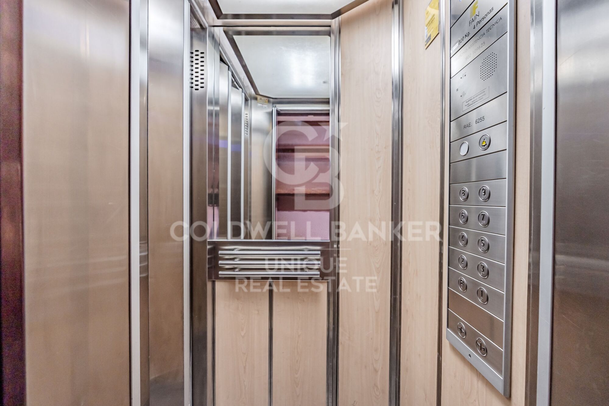 Flat 4 Bedrooms Sale Madrid
