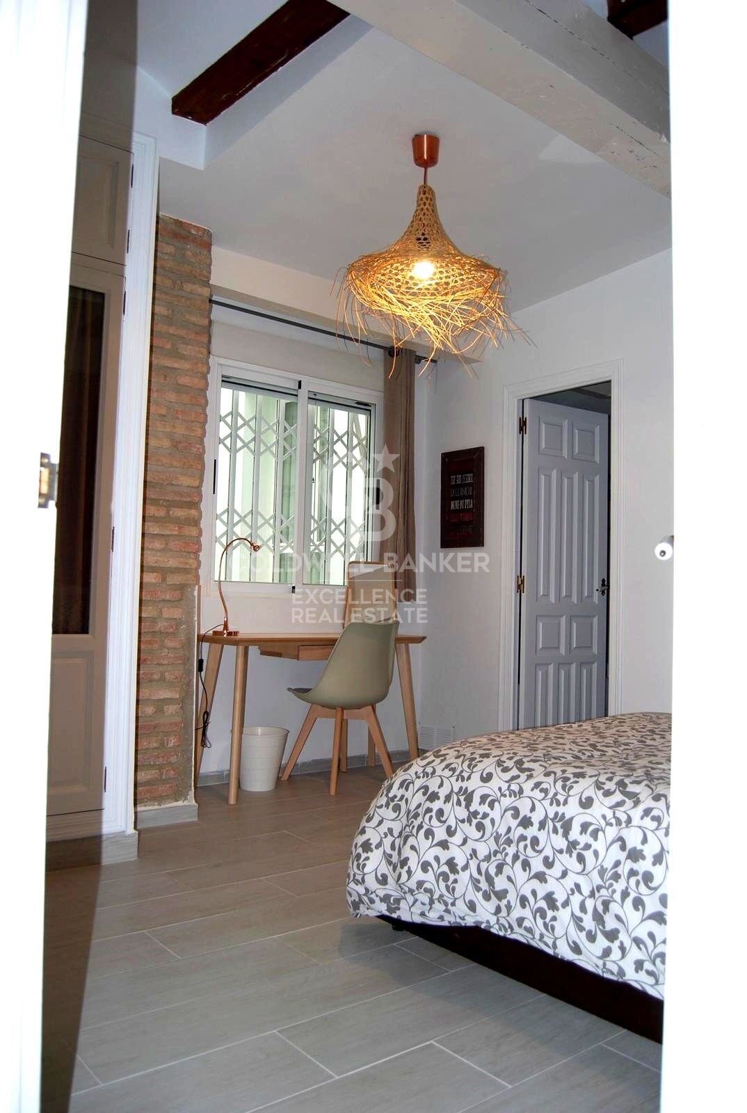 Charming flat with natural light next to Calle Colón