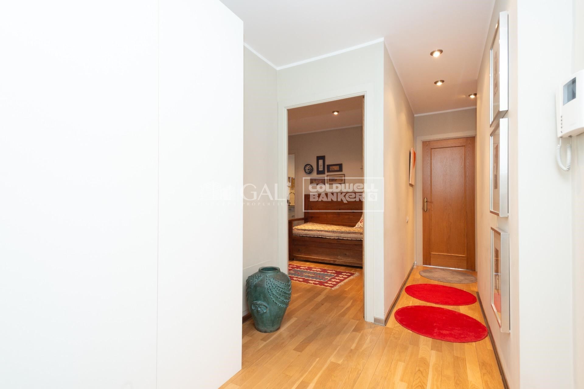Apartment 4 Bedrooms Sale Andorra la Vella