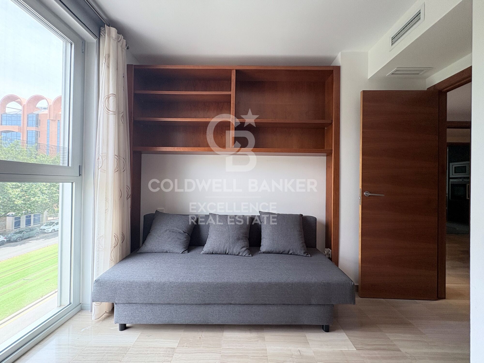 Appartement exclusif de 122 m² avec grande terrasse, garage et débarras dans une résidence privée à côté de la Ville des Arts et des Sciences