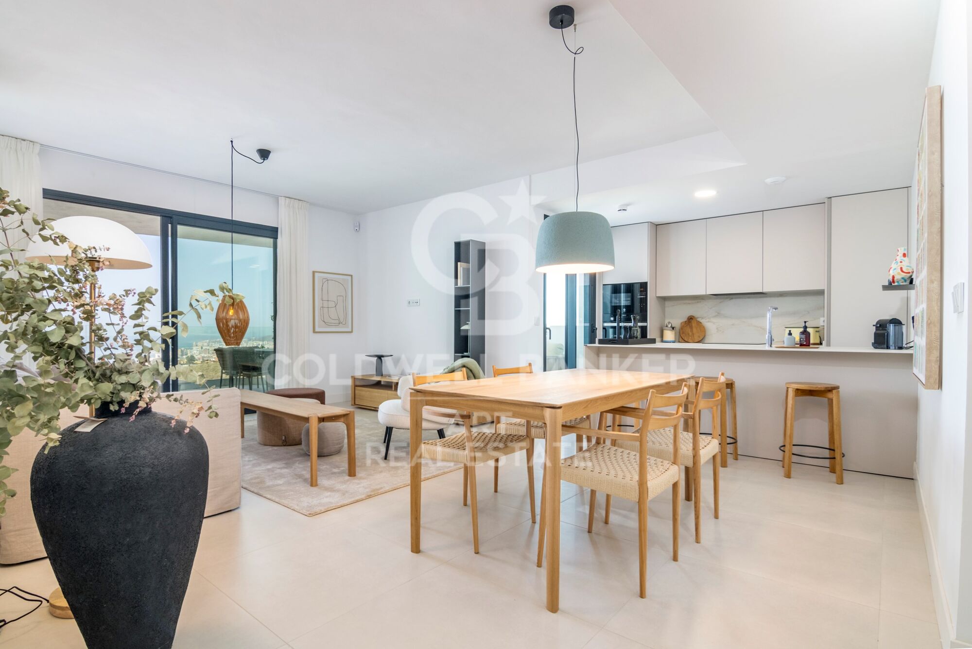 Incredible new-build apartments in the El Higuerón area.