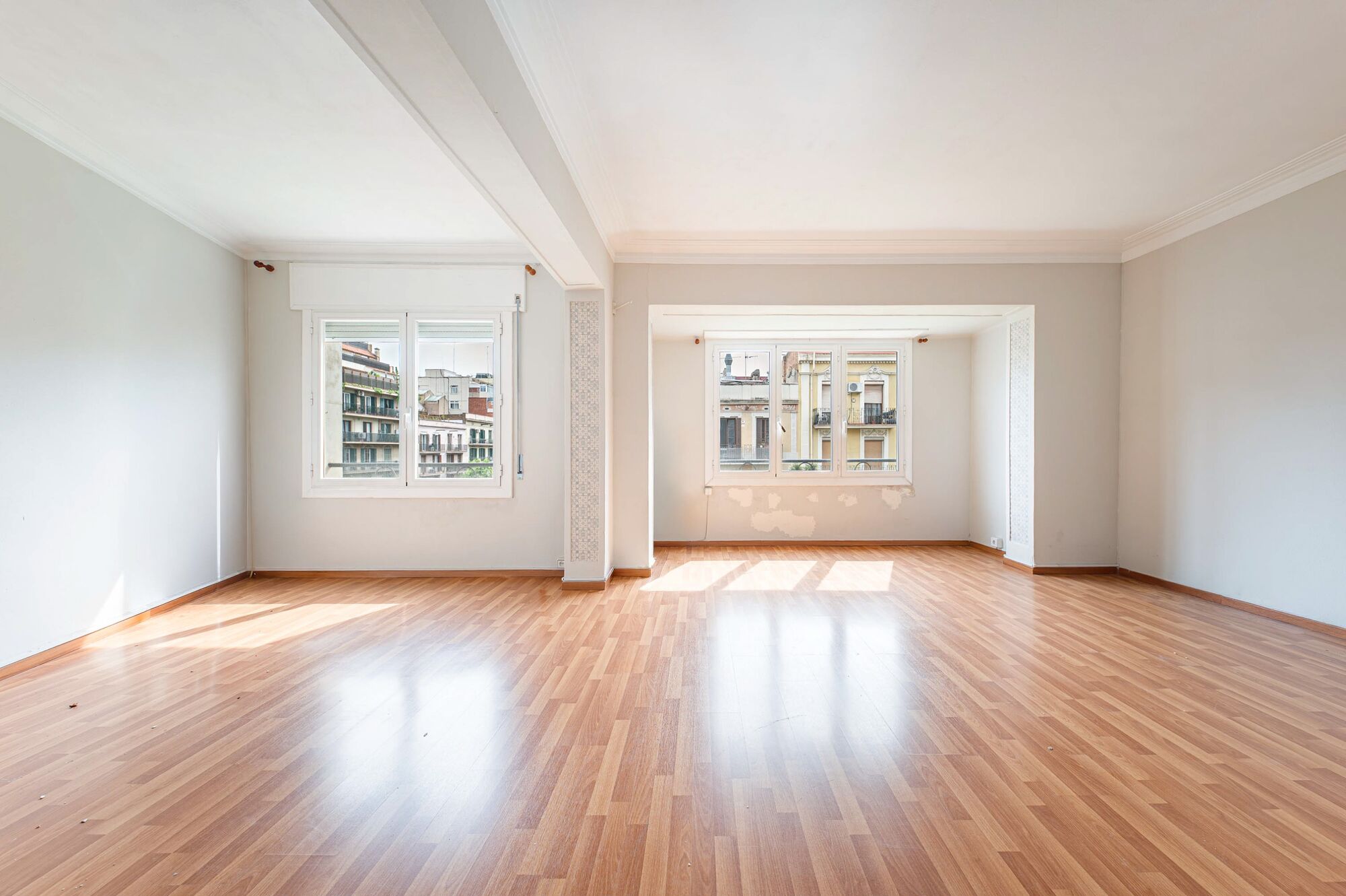 Spacious and Charming Exterior Apartment in L'Antiga Esquerra de l'Eixample