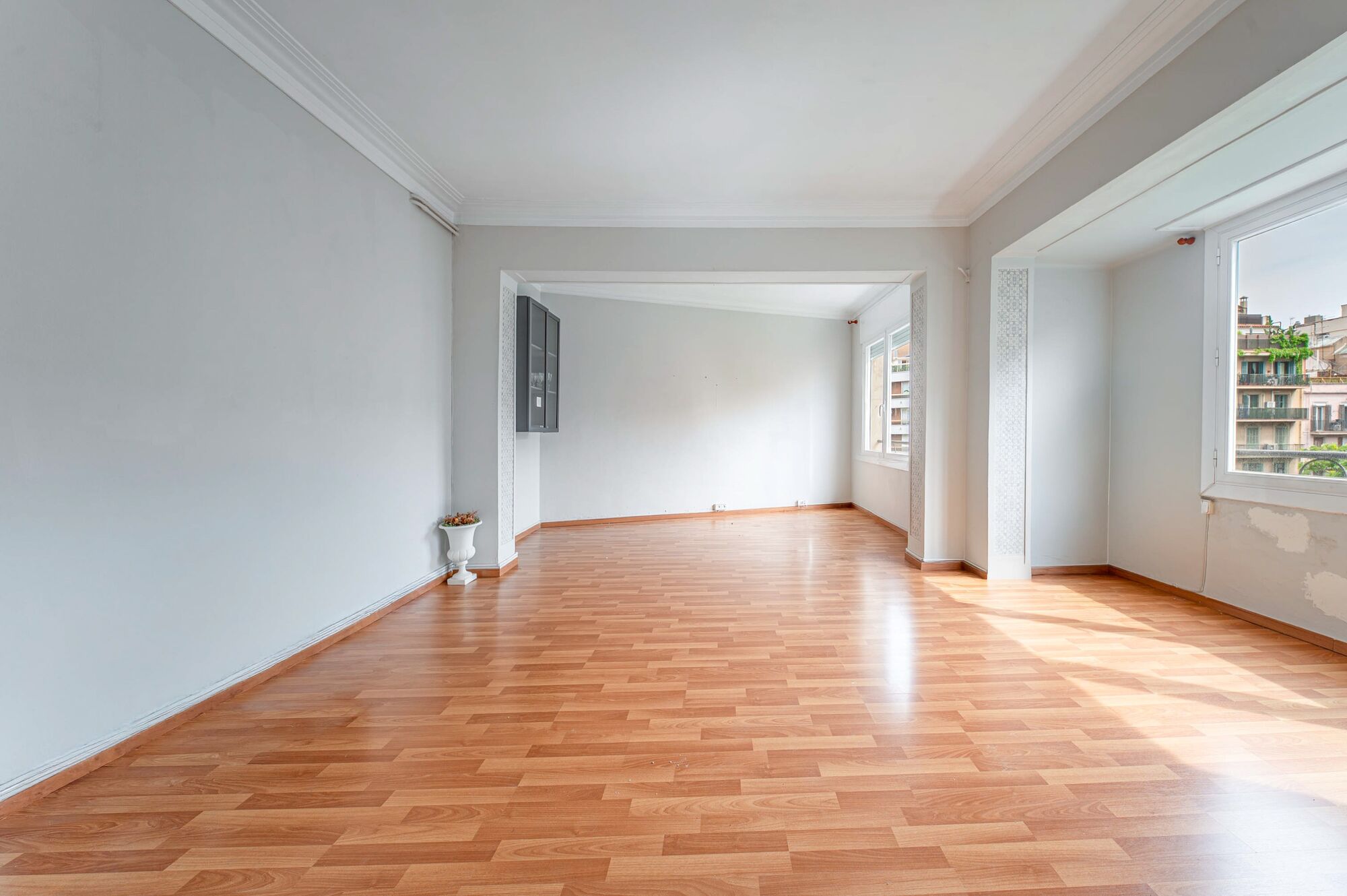 Spacious and Charming Exterior Apartment in L'Antiga Esquerra de l'Eixample