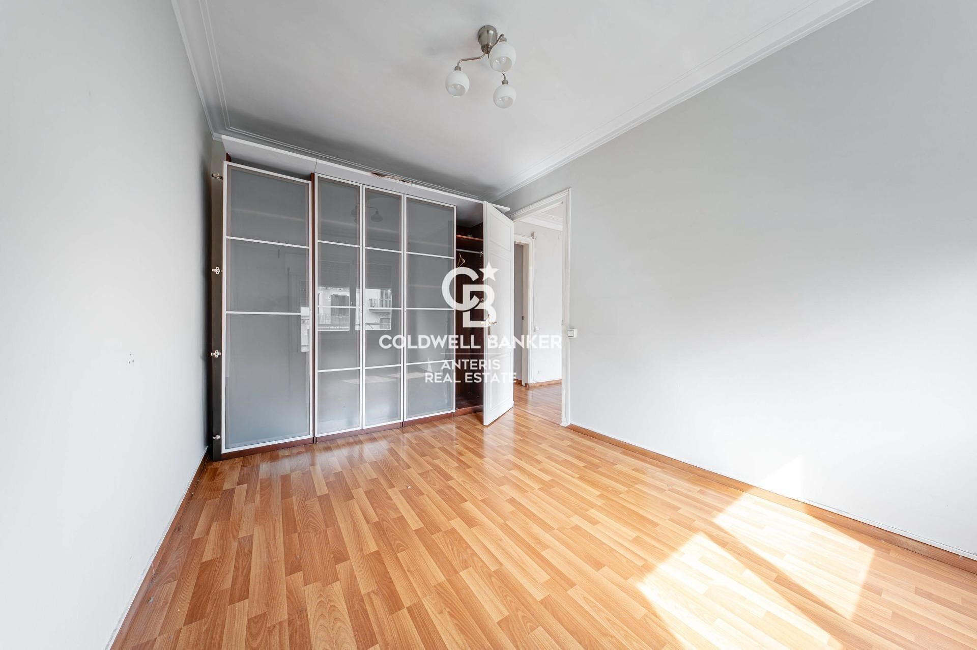 Amplio piso exterior con encanto en 'LAntiga Esquerra de l'Eixample