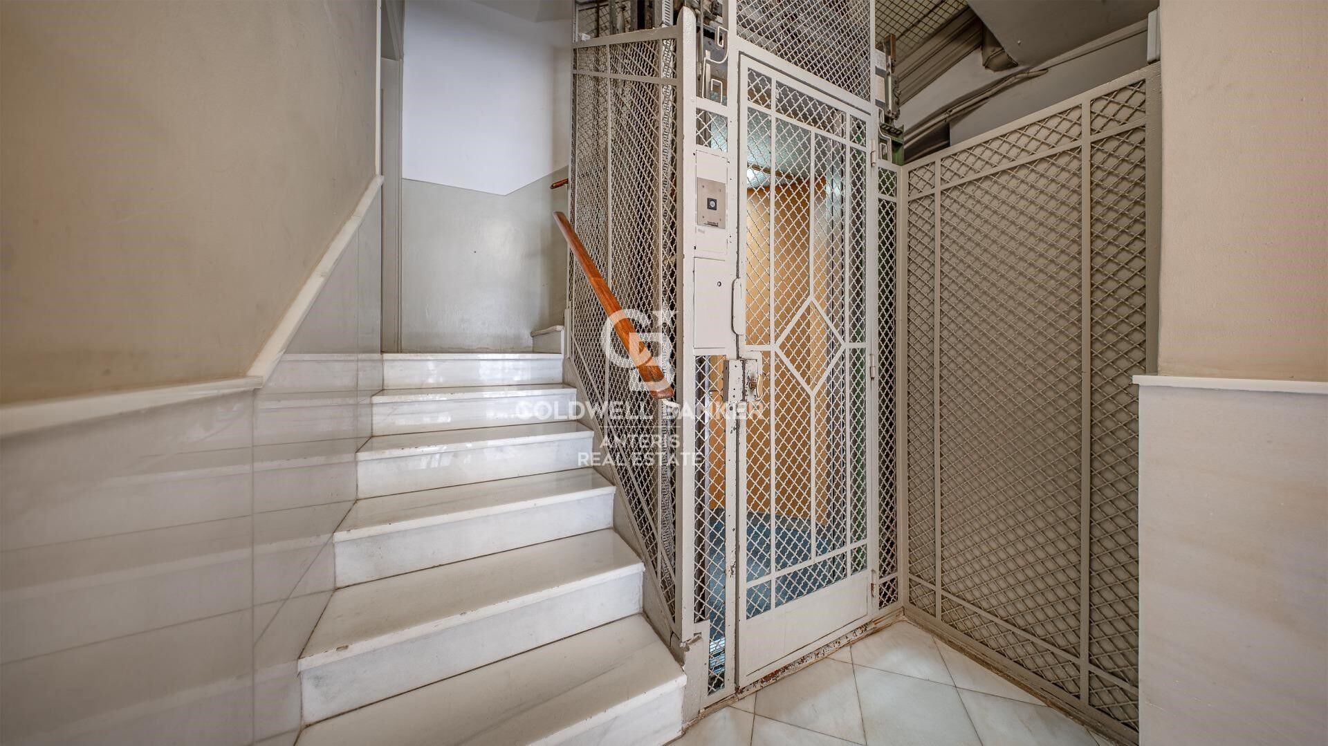 Amplio piso exterior con encanto en 'LAntiga Esquerra de l'Eixample