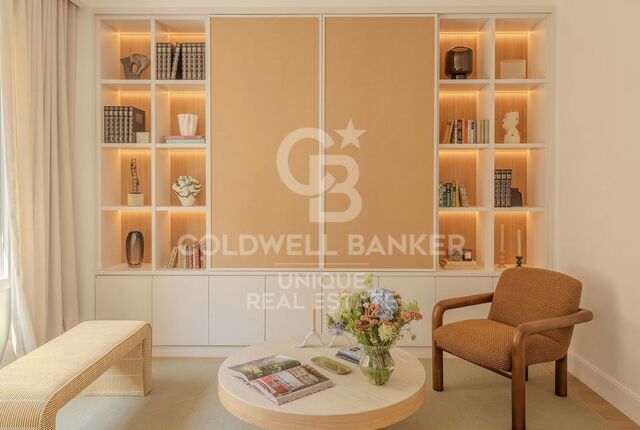 Completely refurbished exterior flat in Ibiza, Retiro.