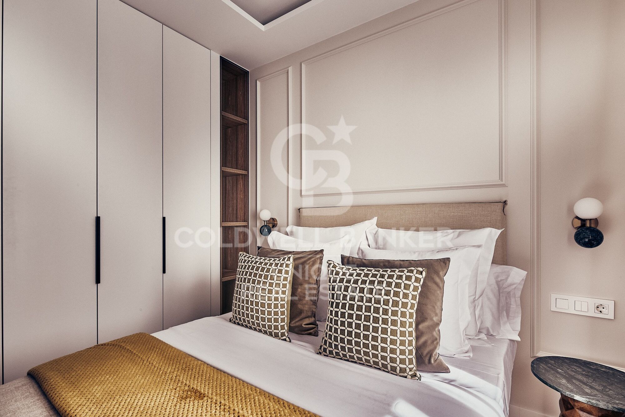Renovated apartment in Goya, Madrid