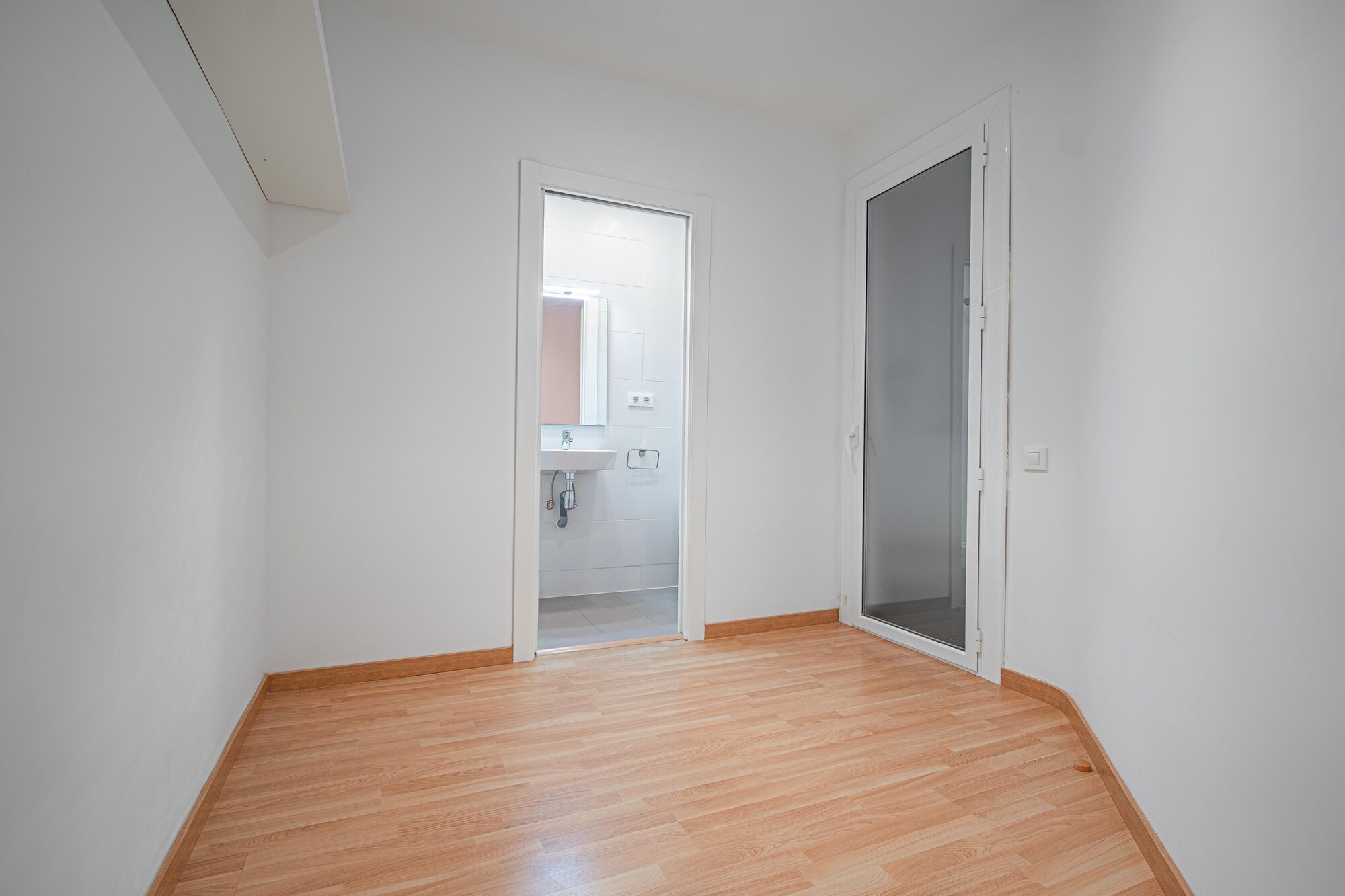 Bright Corner Apartment in L'Antiga Esquerra de l'Eixample