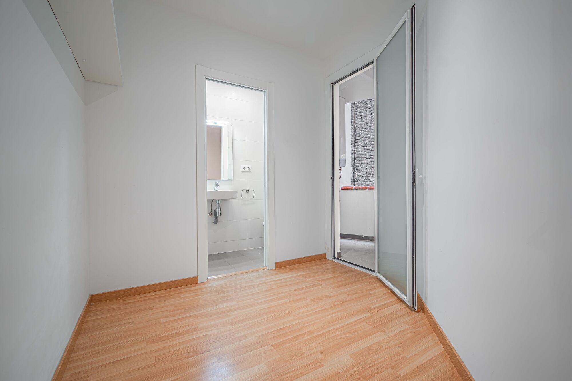 Bright Corner Apartment in L'Antiga Esquerra de l'Eixample