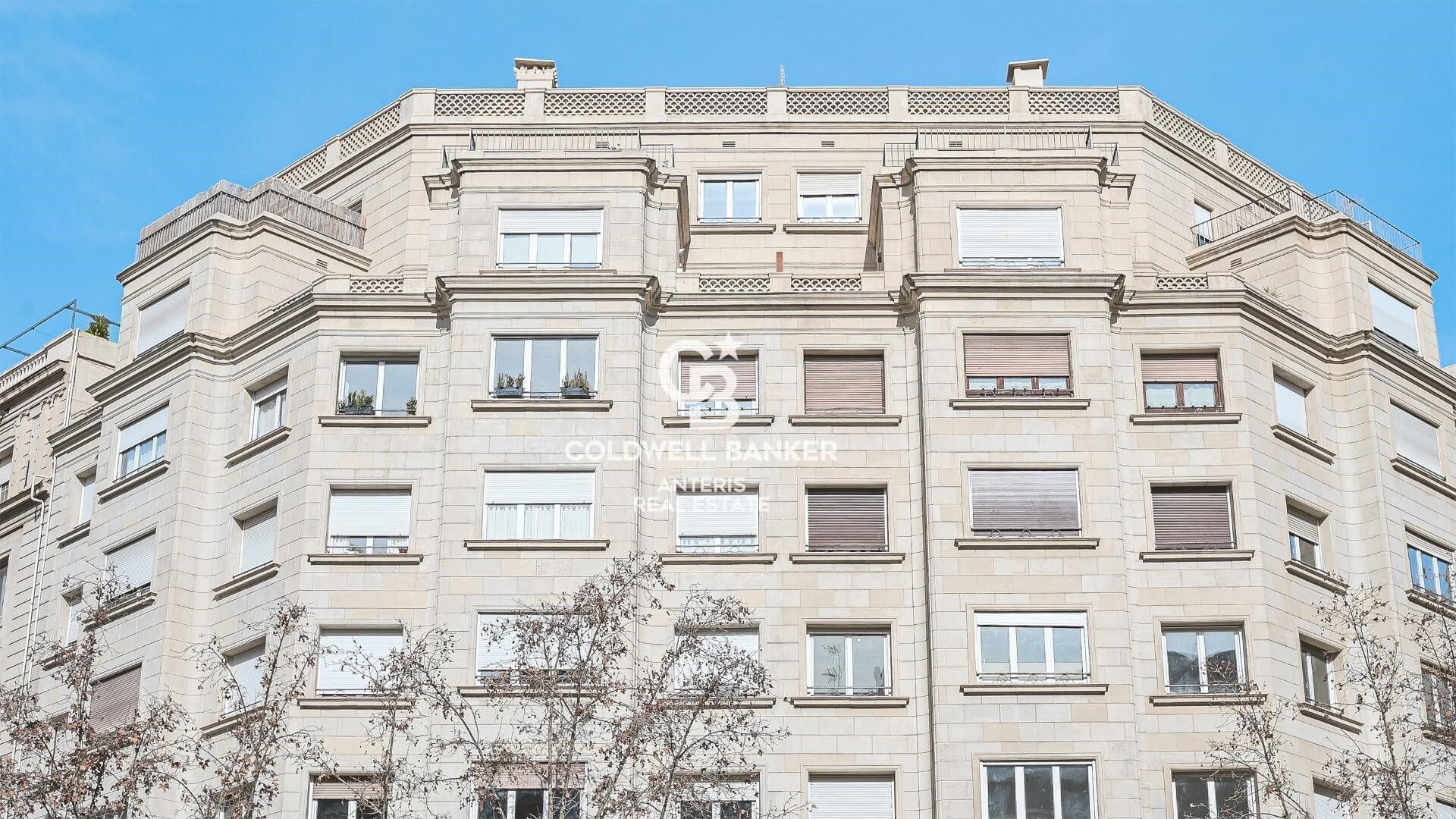 Luminoso piso esquinero en L'Antiga Esquerra de l'Eixample