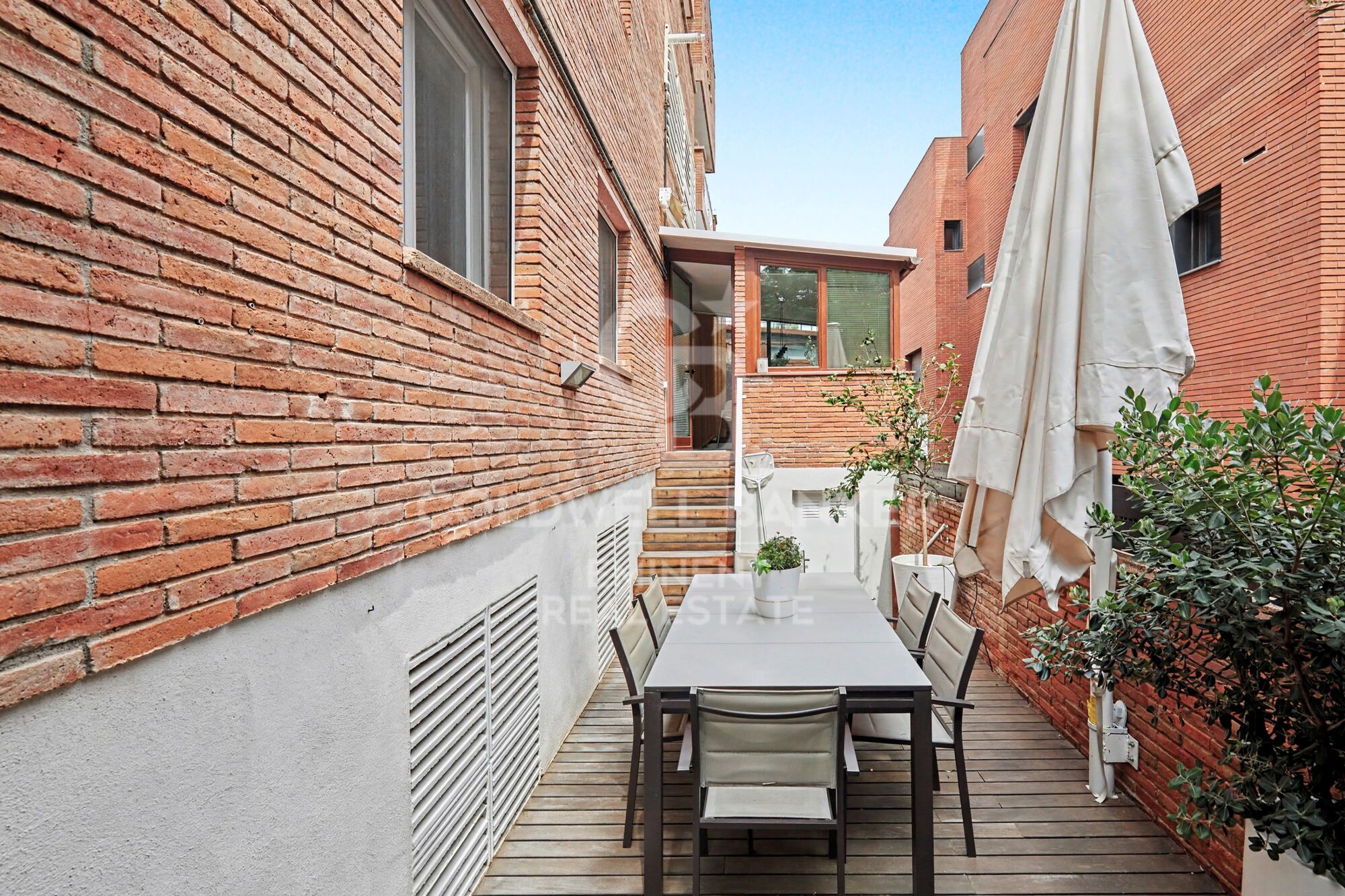 Piso en venta en Finestrelles con piscina