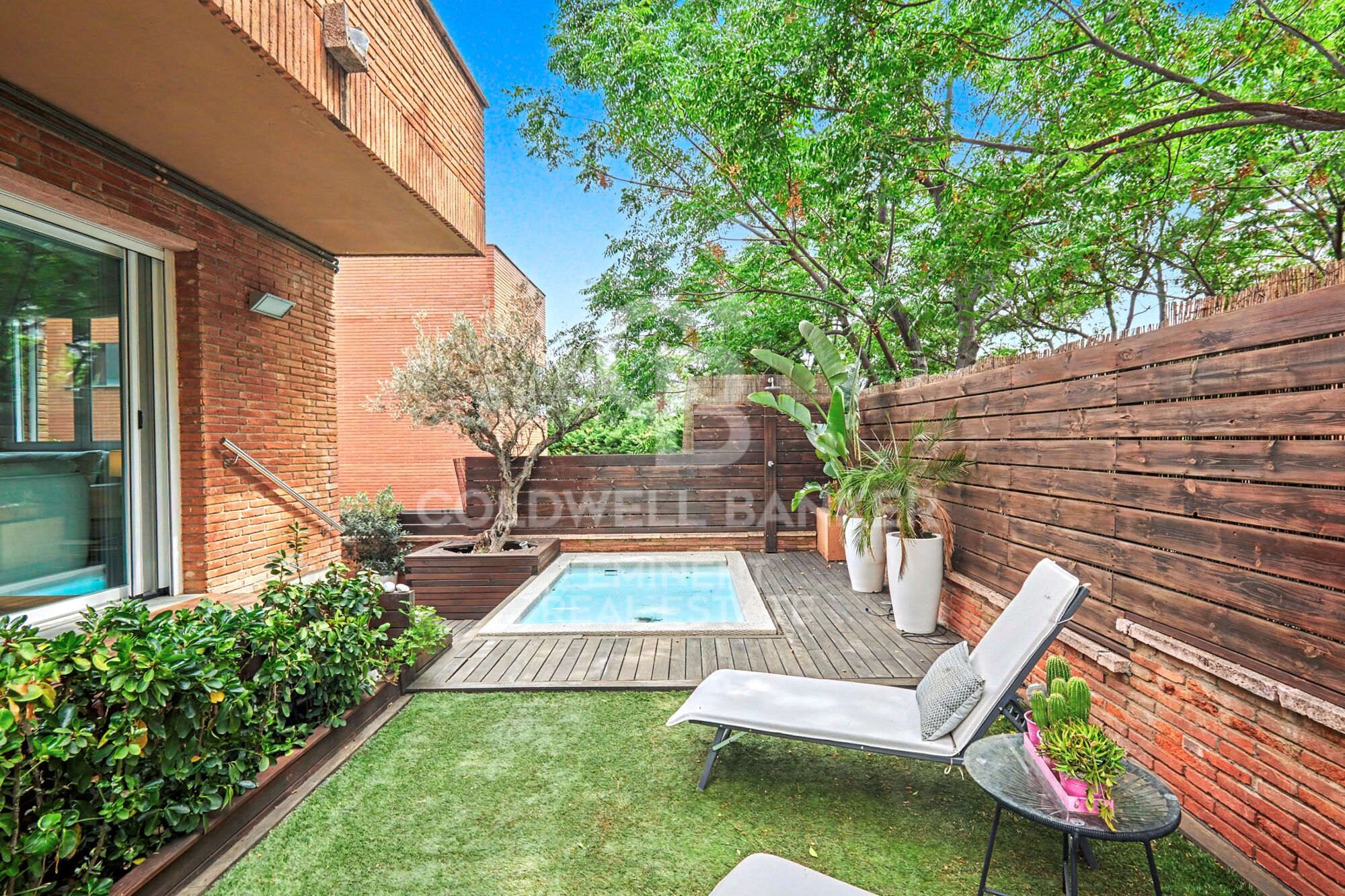 Piso en venta en Finestrelles con piscina