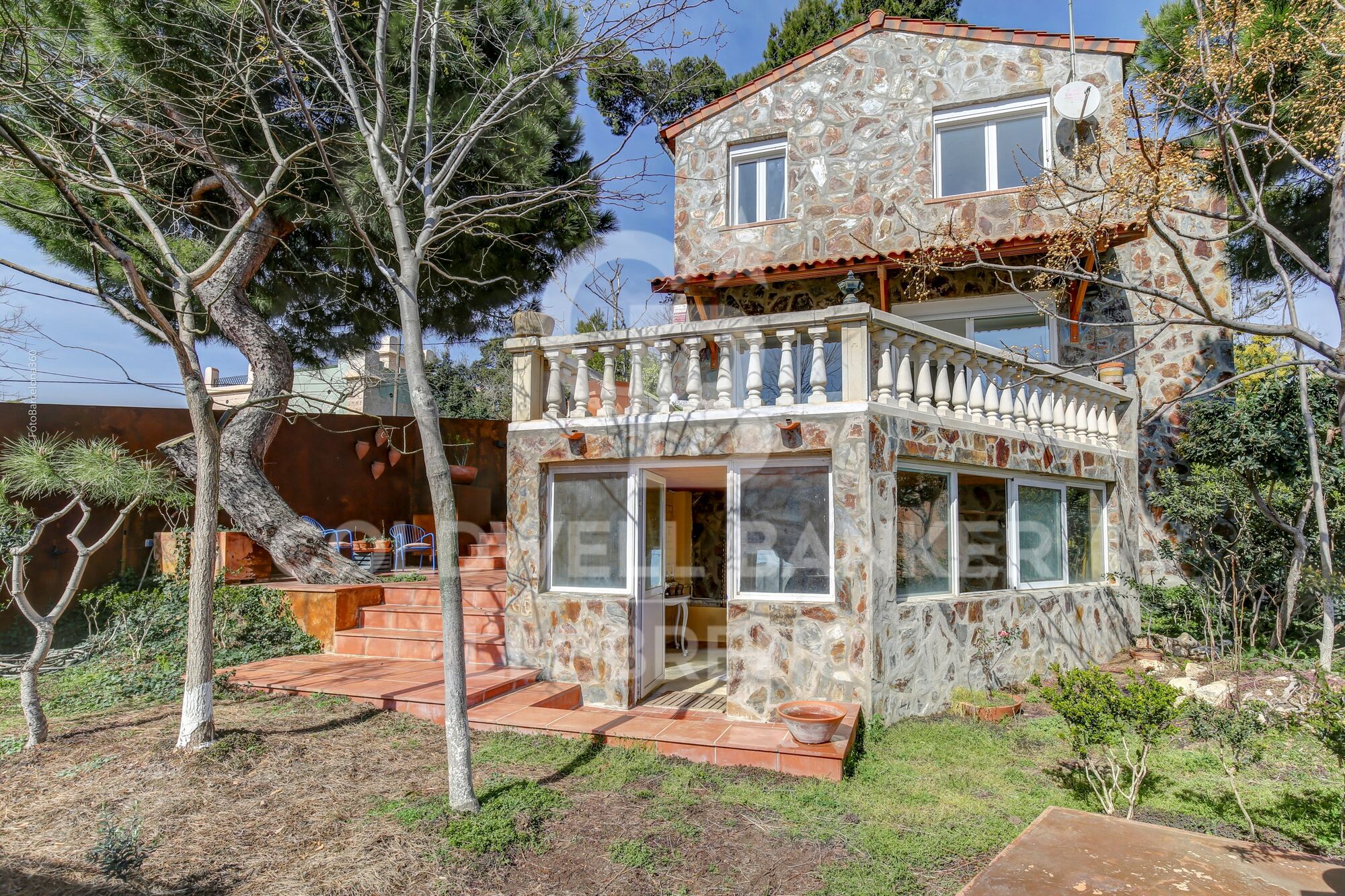 House for rent in Vallvidrera with views of Barcelona and the sea