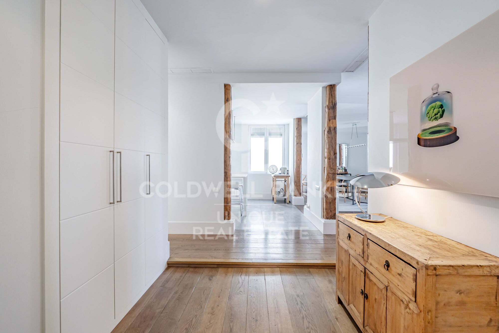 Appartement de 3 chambres avec lumière naturelle et vues dégagées à Justicia