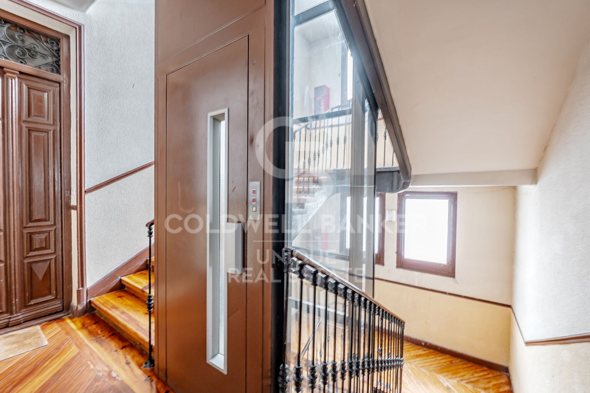 Appartement de 3 chambres avec lumière naturelle et vues dégagées à Justicia
