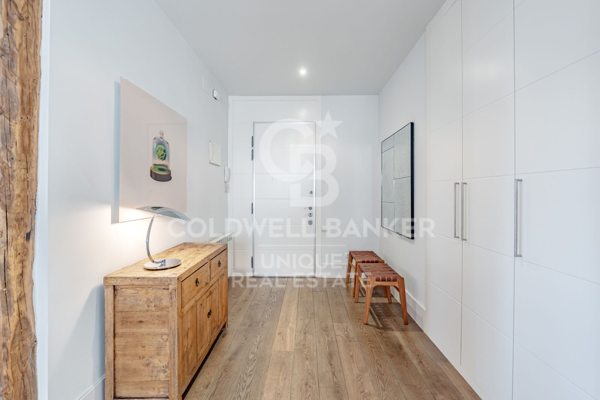 Appartement de 3 chambres avec lumière naturelle et vues dégagées à Justicia