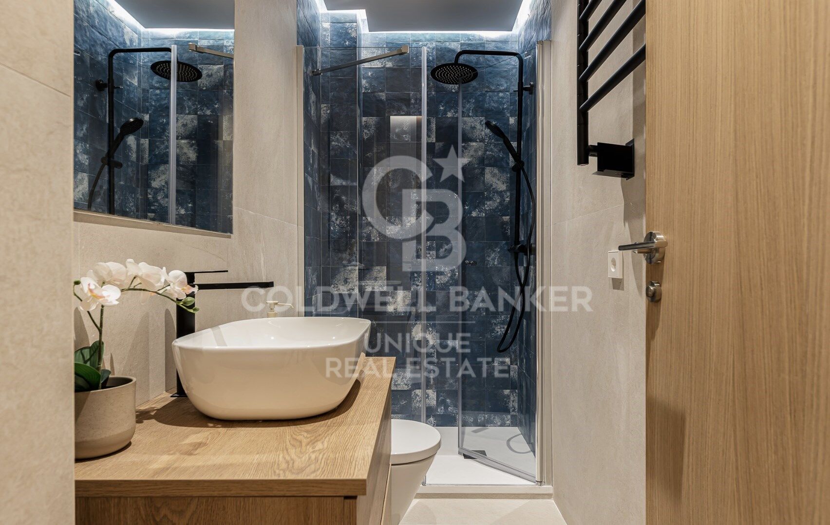 Renovierte Außenwohnung mit vier Schlafzimmern im Cuatro Caminos, Madrid