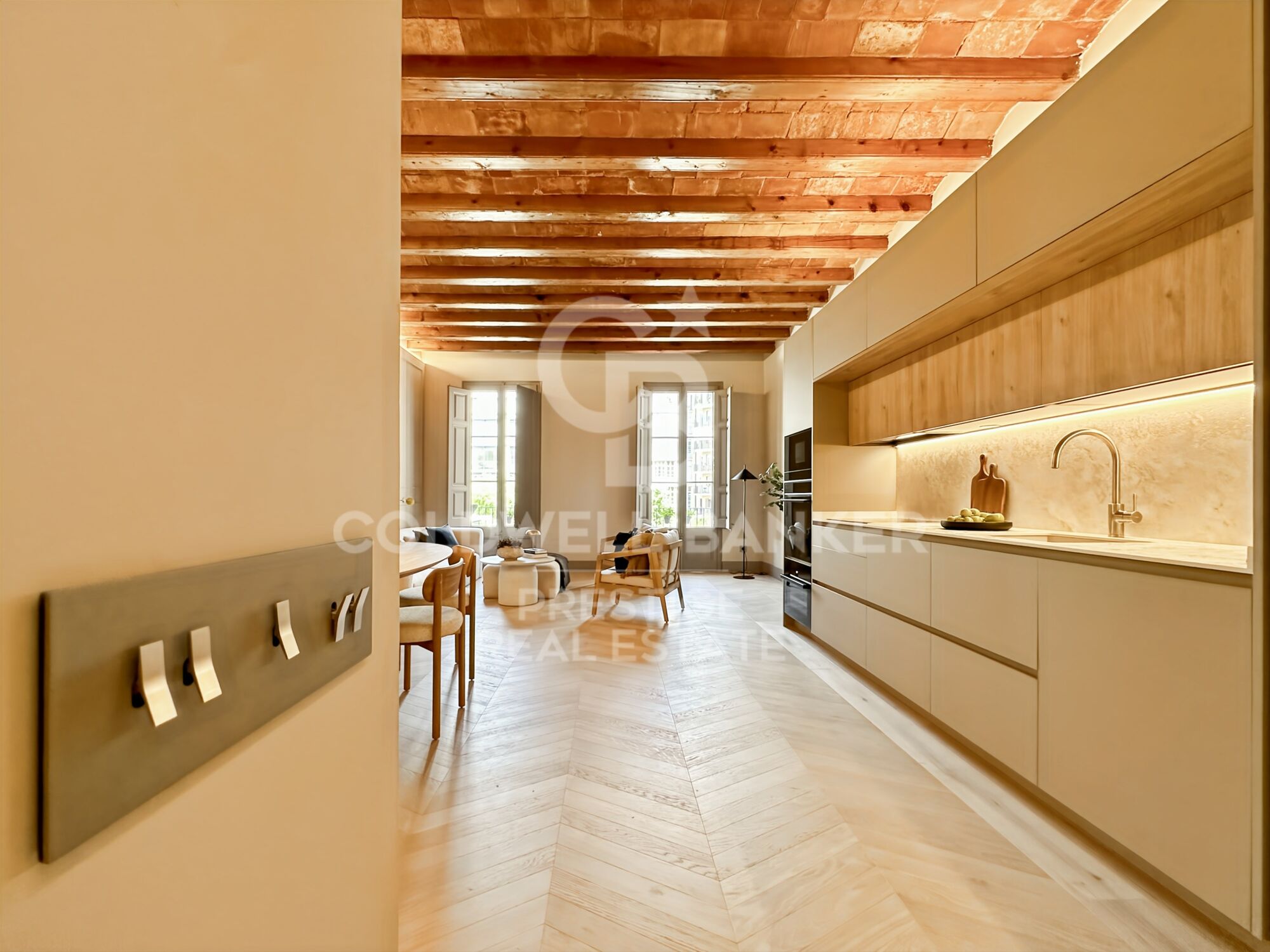 Exclusive renovated home in the heart of Eixample, next to Rambla de Catalunya