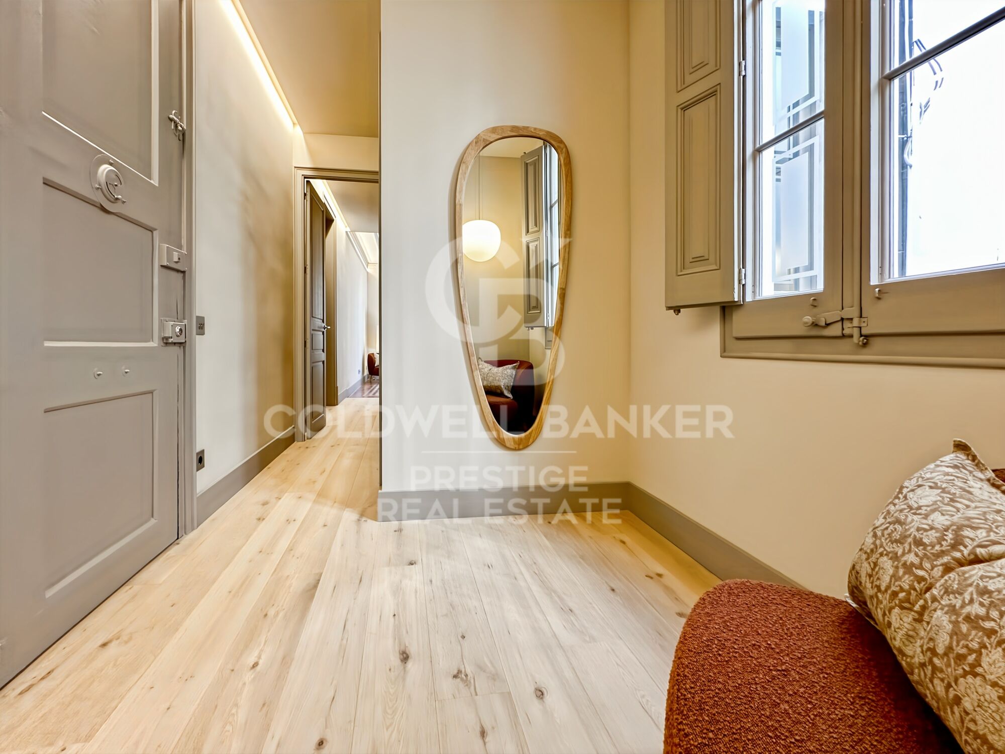 Exclusive renovated home in the heart of Eixample, next to Rambla de Catalunya