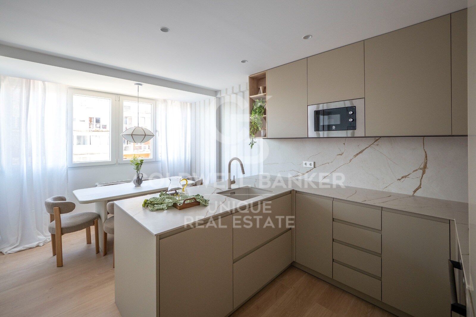 Renovated 4-Bedroom Apartment in Chamartín