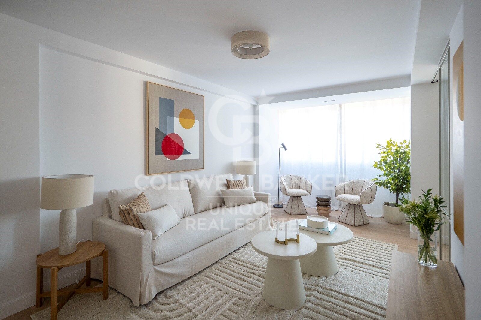Renovated 4-Bedroom Apartment in Chamartín