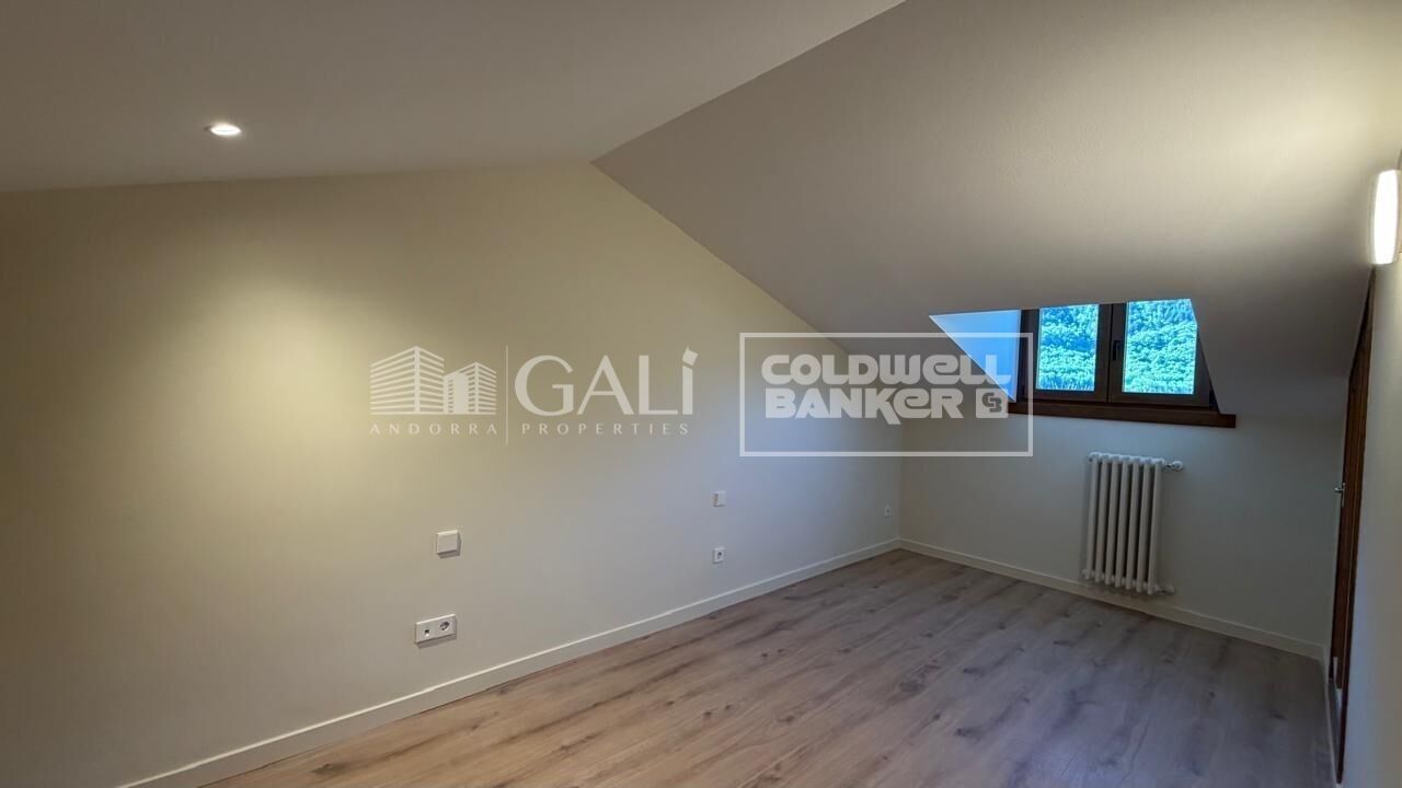 Town House 3 Bedrooms Rent Andorra la Vella