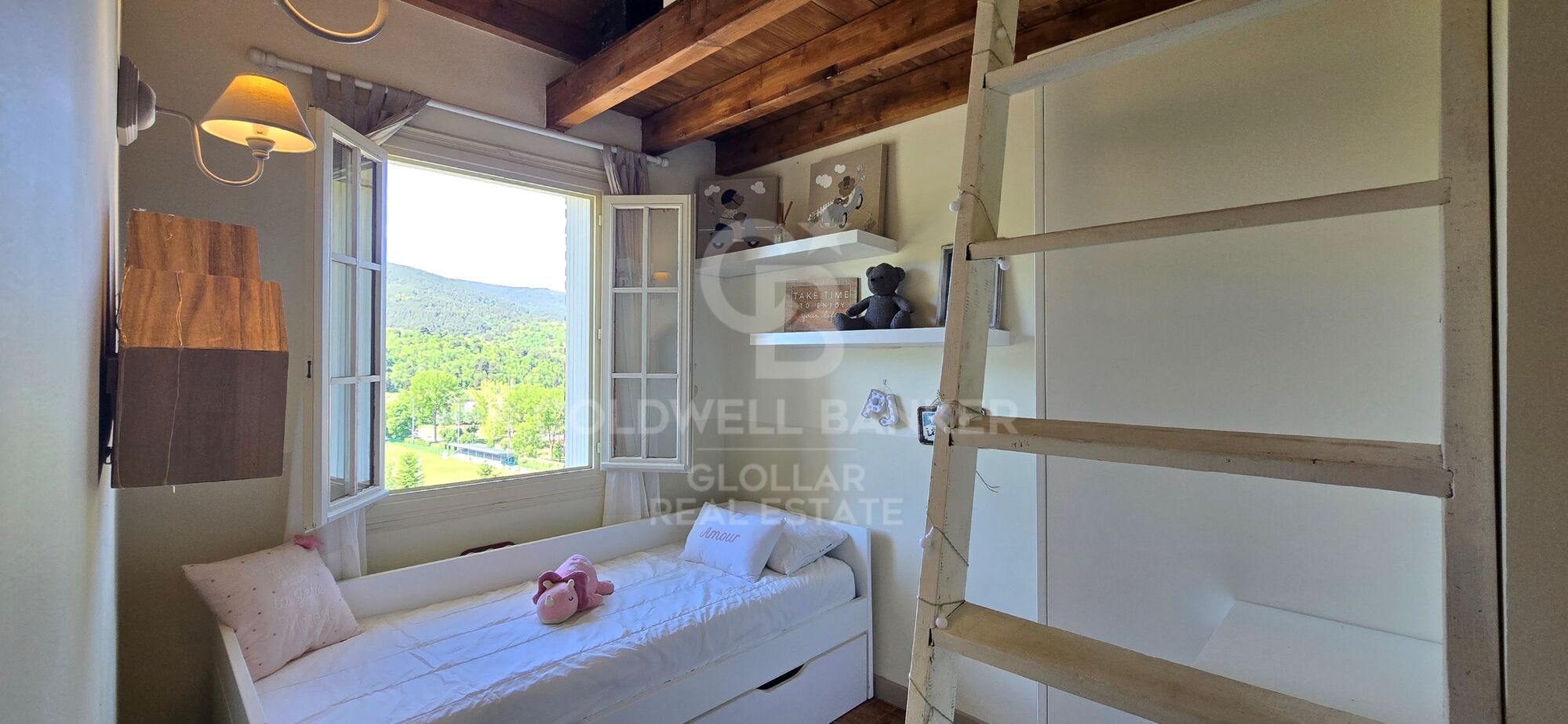 Beautiful fully equipped village house in Osséja