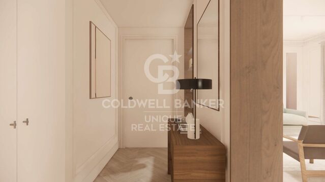 Renovated exterior flat with three bedrooms in Goya, Madrid
