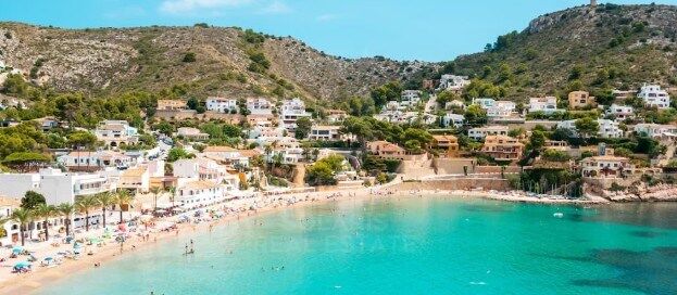 Villa Bagdad | Contemporary Design, Privacy and Mediterranean Exclusivity