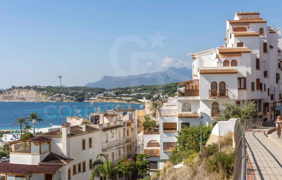 Villa Bagdad | Diseño Contemporáneo, Privacidad y Exclusividad Mediterránea