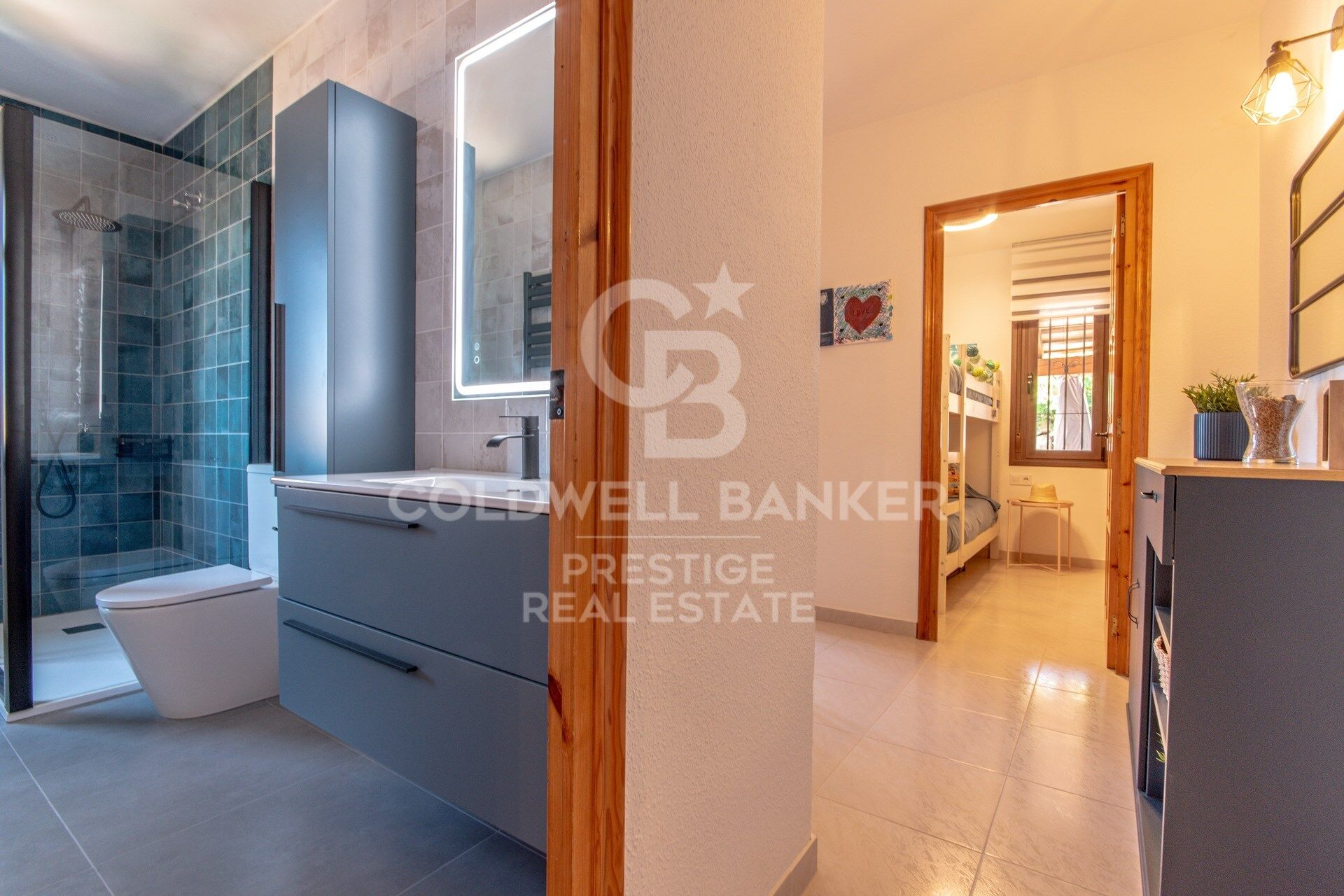 Mediterranes Reihenhaus mit Panoramablick auf das Meer und Gemeinschaftspool, Begur