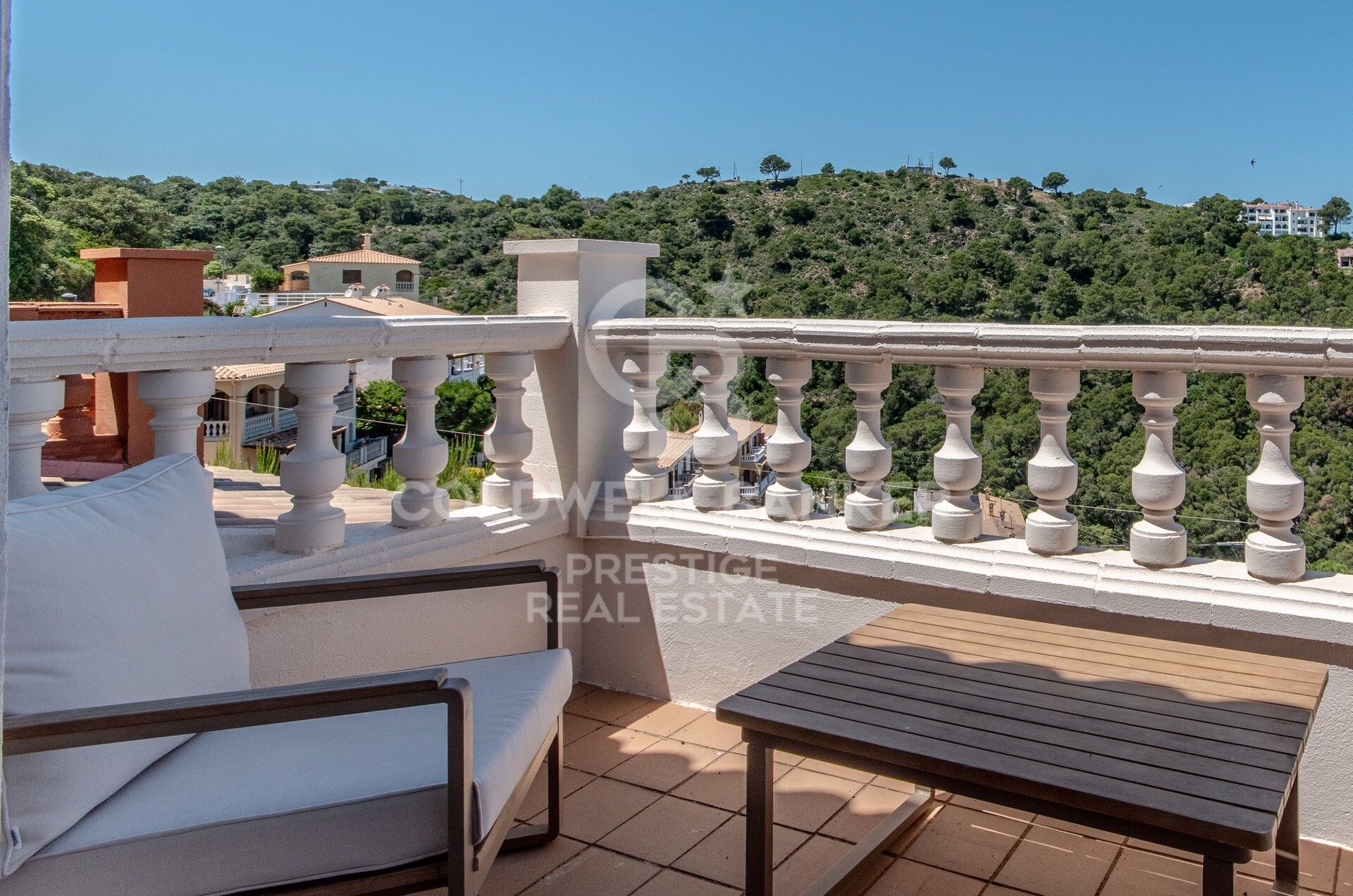 Mediterranes Reihenhaus mit Panoramablick auf das Meer und Gemeinschaftspool, Begur