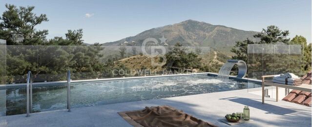 Exclusive boutique development with panoramic views in Benahavís.