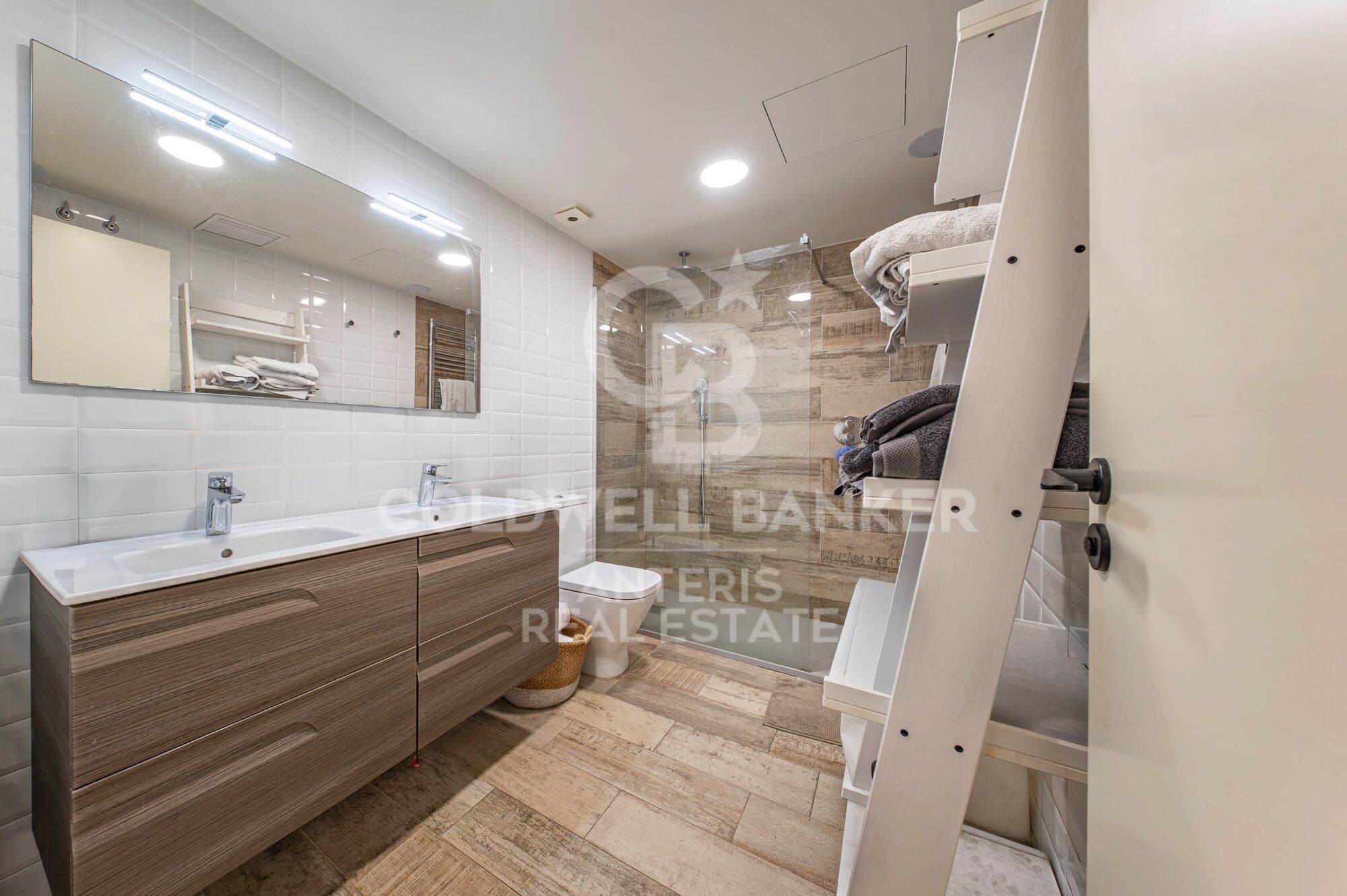 Exclusivo ático con doble terraza junto al Port de Badalona