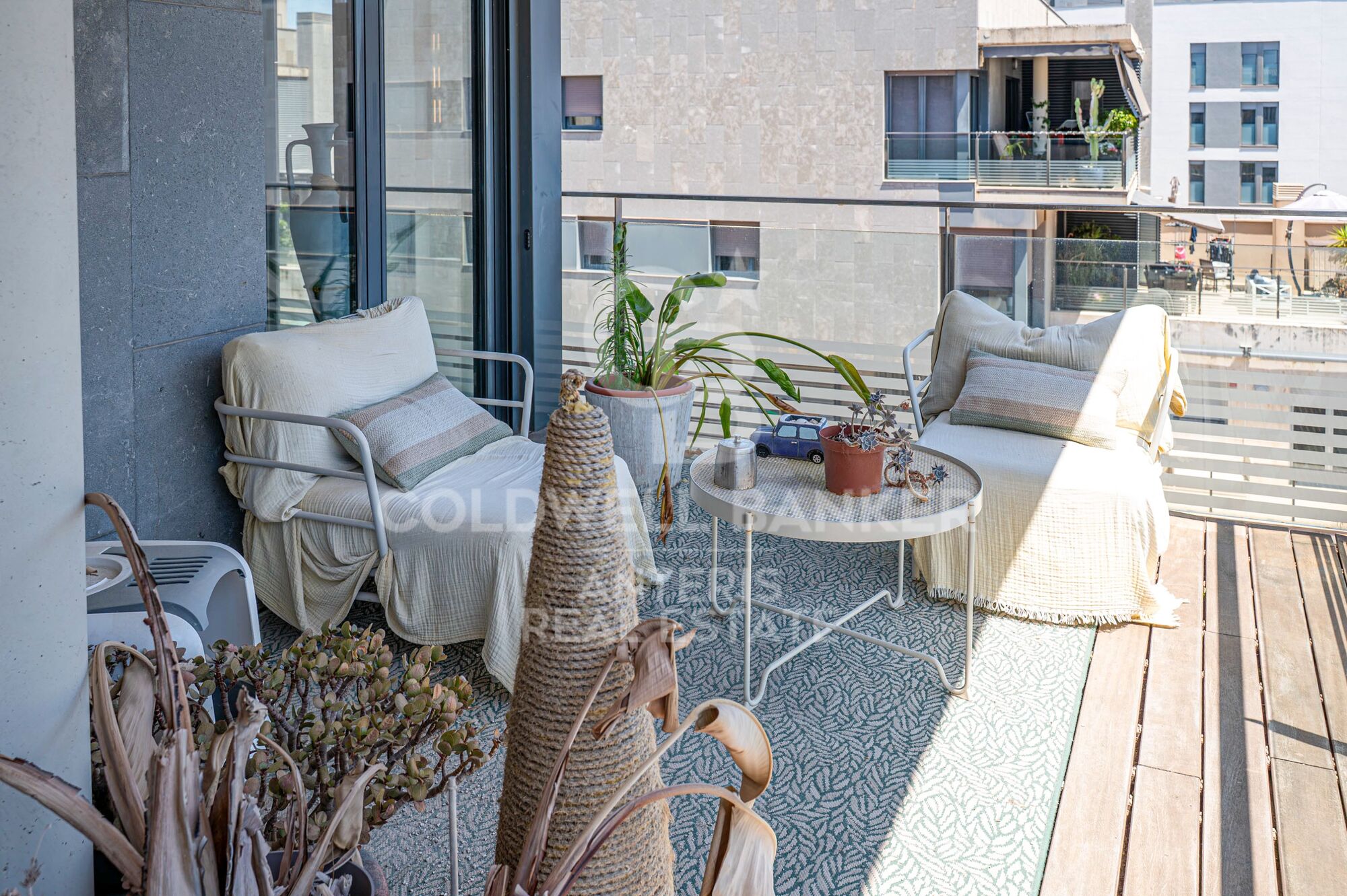Exclusivo ático con doble terraza junto al Port de Badalona