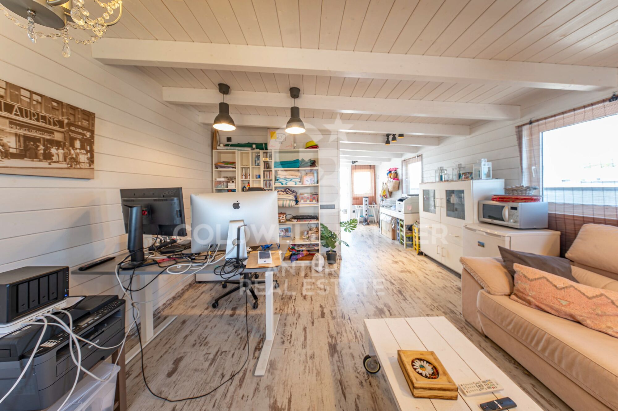 Exclusive penthouse with two terraces next to Port de Badalona