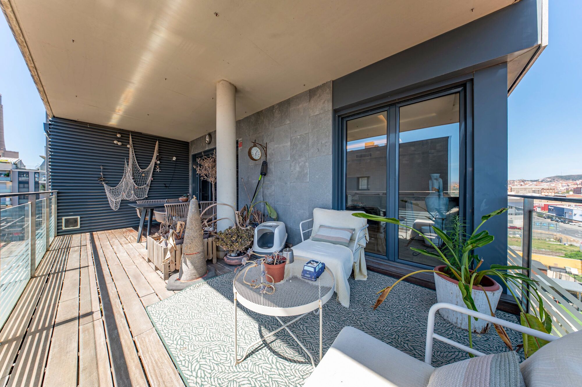Exclusivo ático con doble terraza junto al Port de Badalona