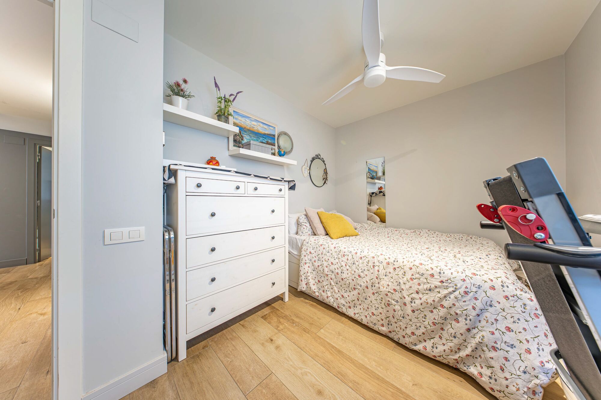 Exclusivo ático con doble terraza junto al Port de Badalona
