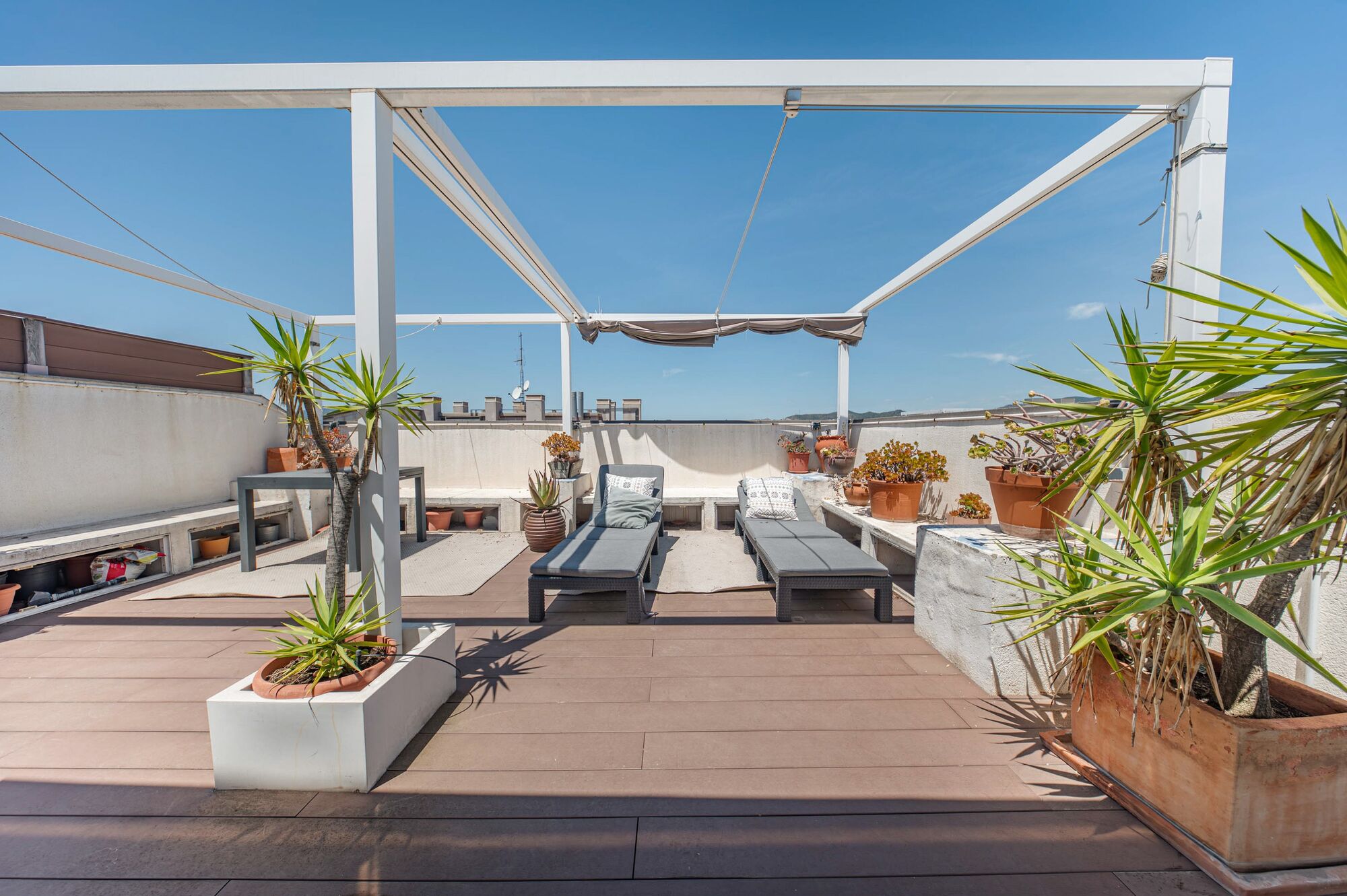 Exclusivo ático con doble terraza junto al Port de Badalona