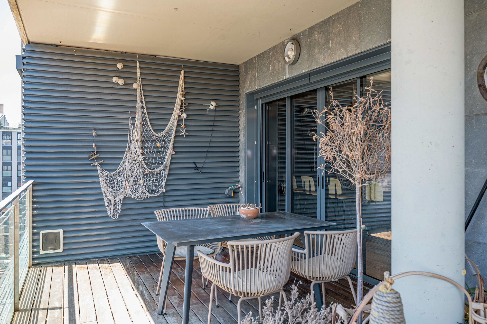 Exclusivo ático con doble terraza junto al Port de Badalona