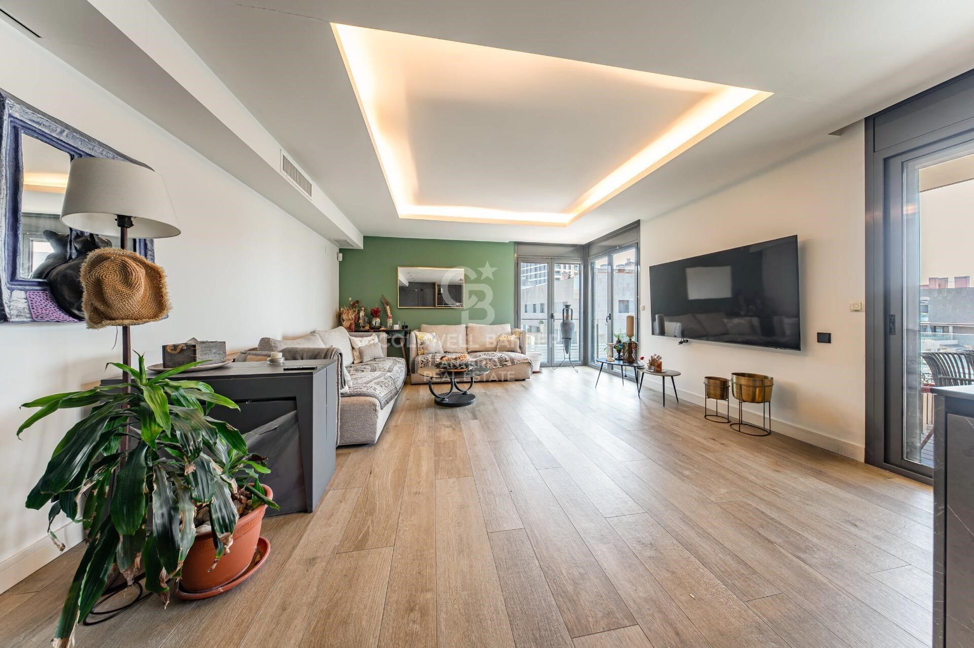 Exclusivo ático con doble terraza junto al Port de Badalona