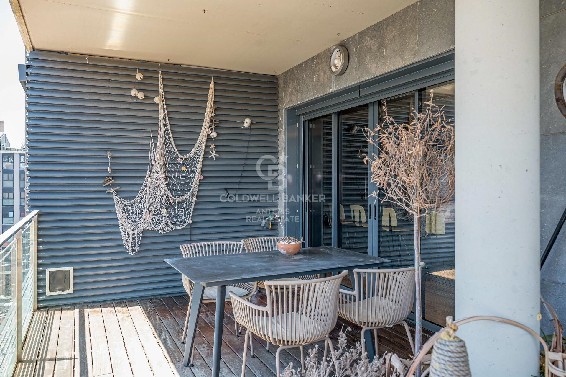 Exclusivo ático con doble terraza junto al Port de Badalona