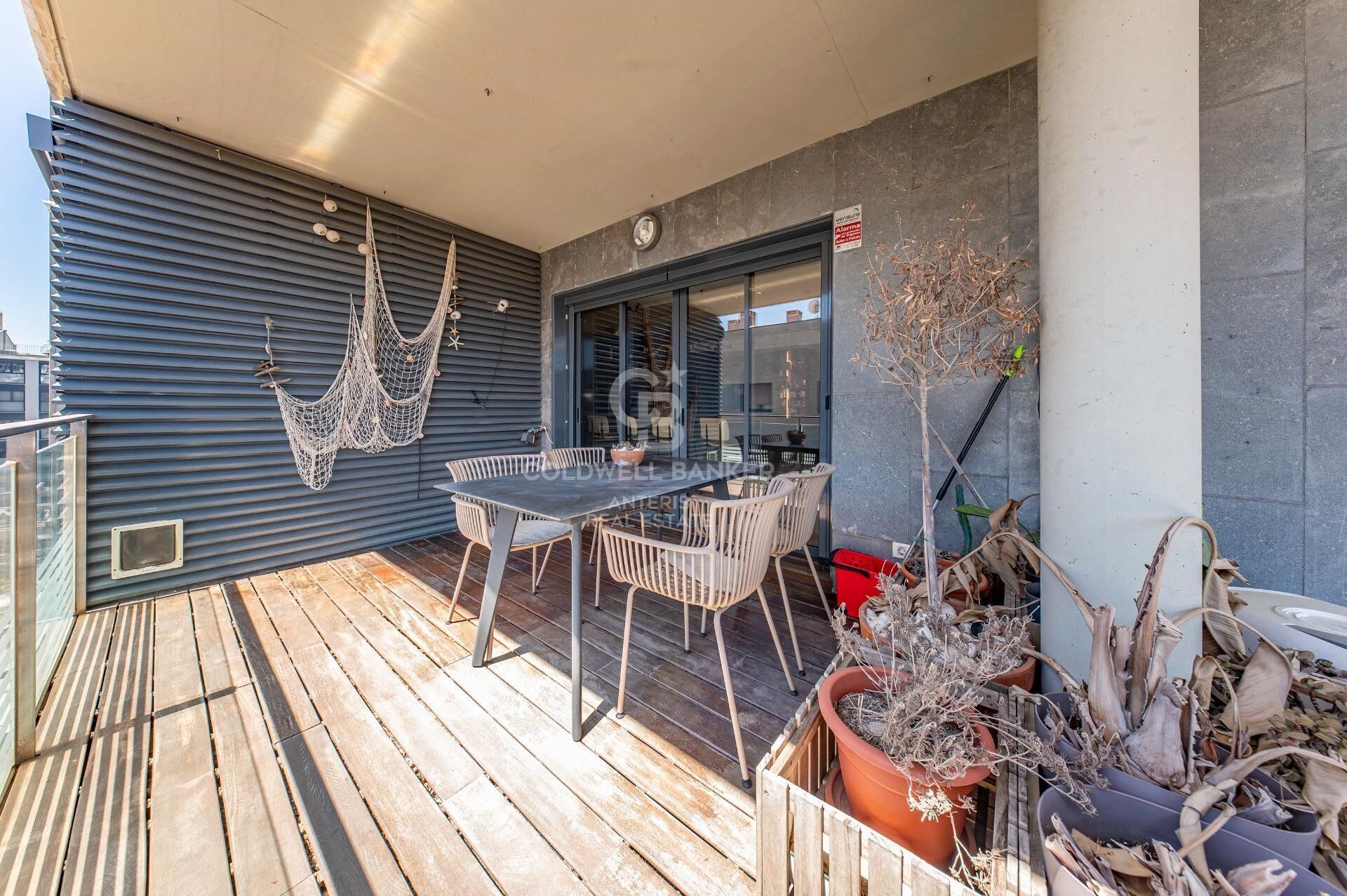 Exclusivo ático con doble terraza junto al Port de Badalona