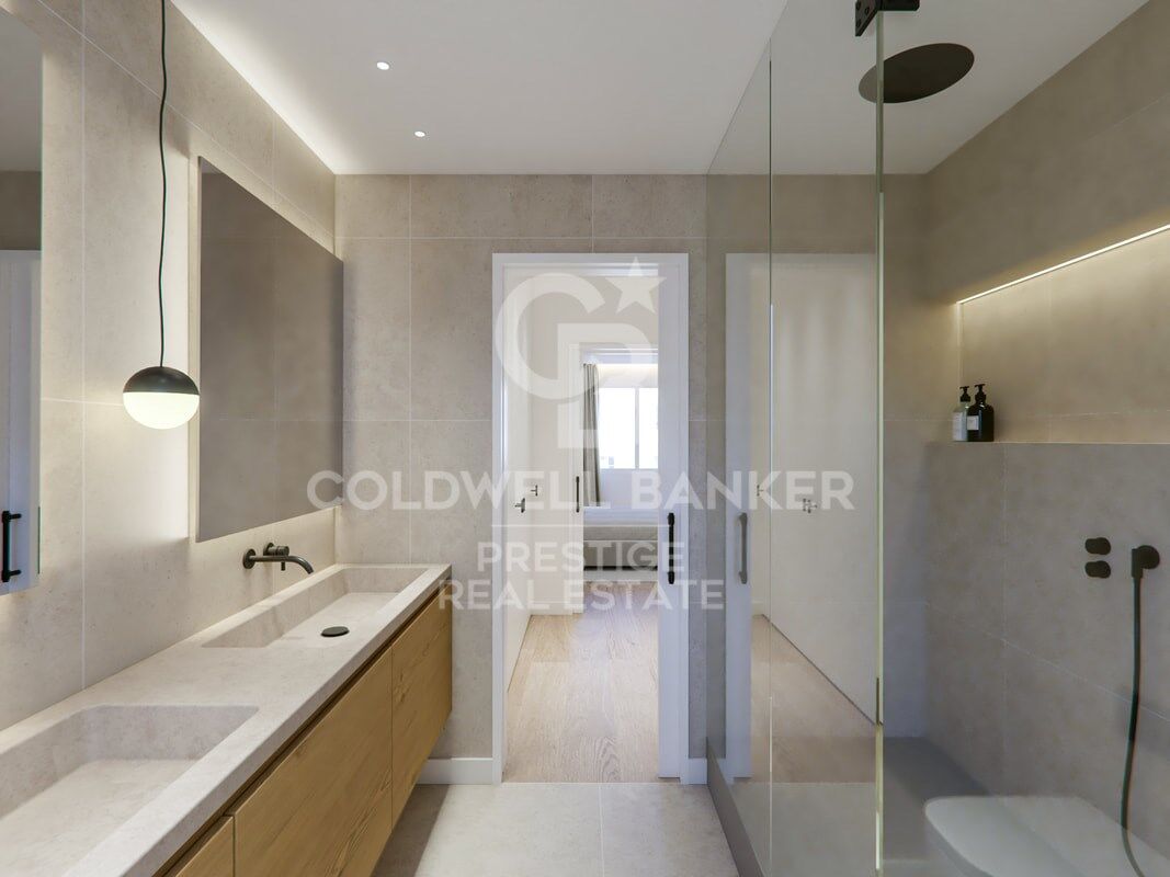 Luxury flat for sale near Francesc Macia, Barcelona
