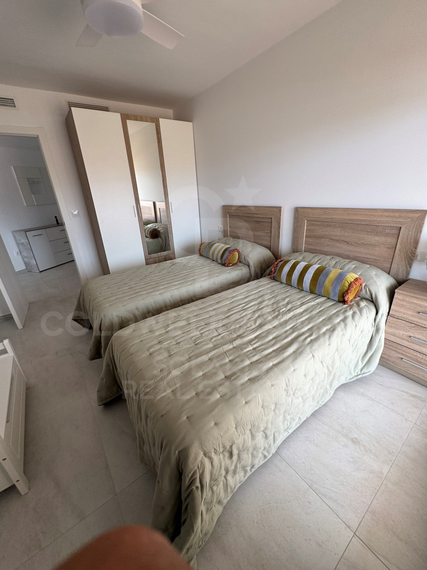 Exklusive Wohnung zur Jahresmiete an der Arenal-Frontlinie, Jávea