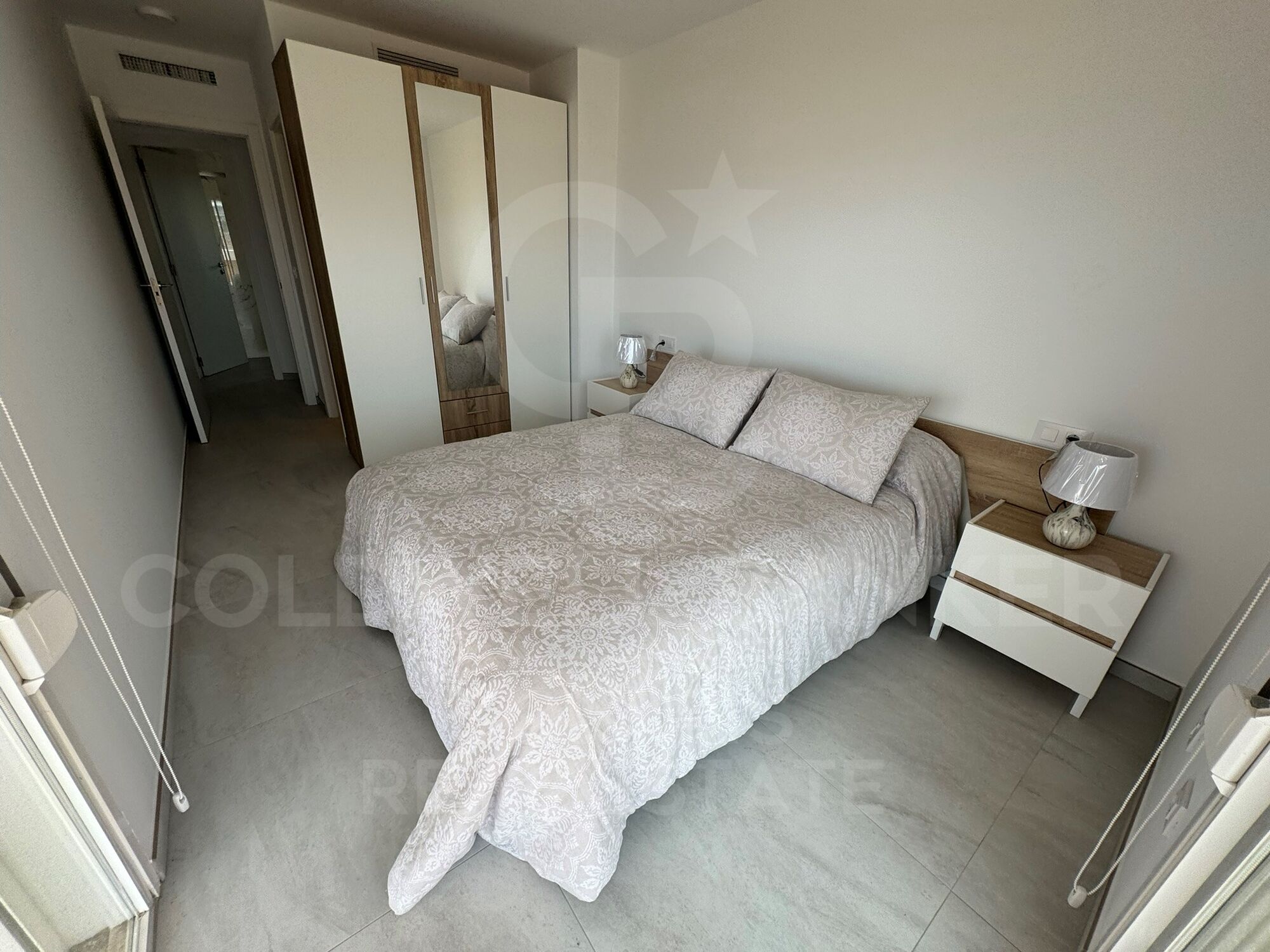 Exclusive Apartment for Annual Rent on the Arenal Frontline, Jávea