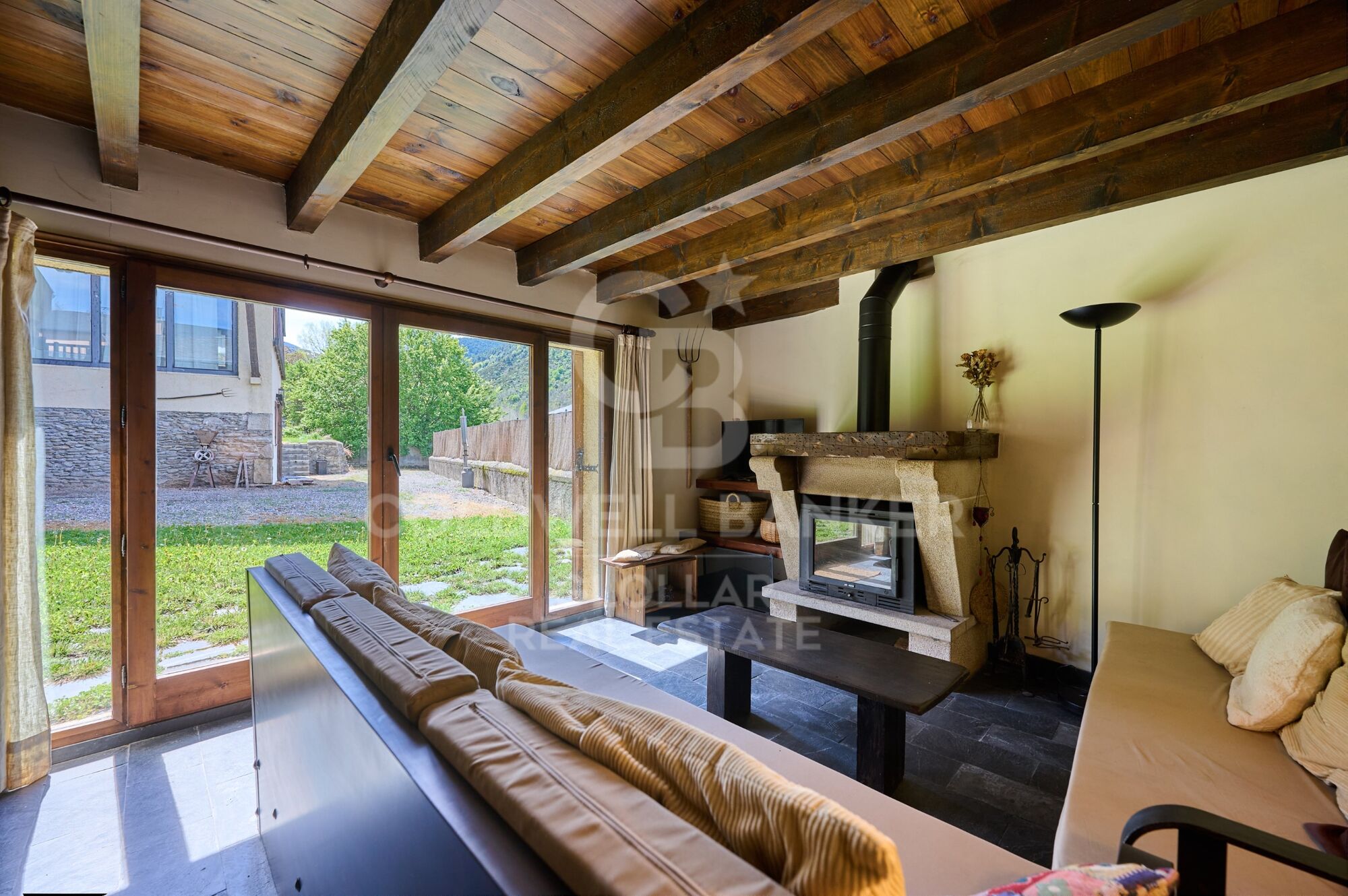 Charmante maison de village rénovée à Err