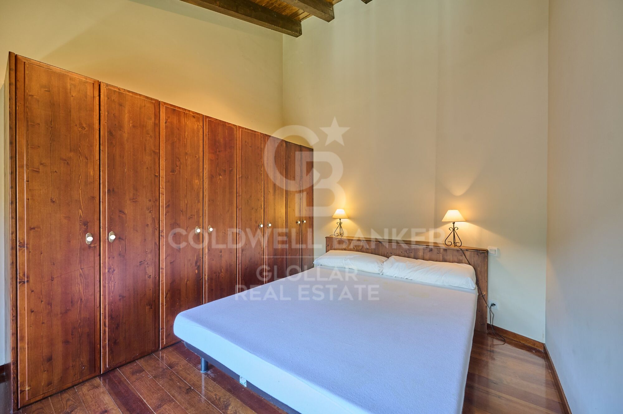 Charming renovated village house in Err