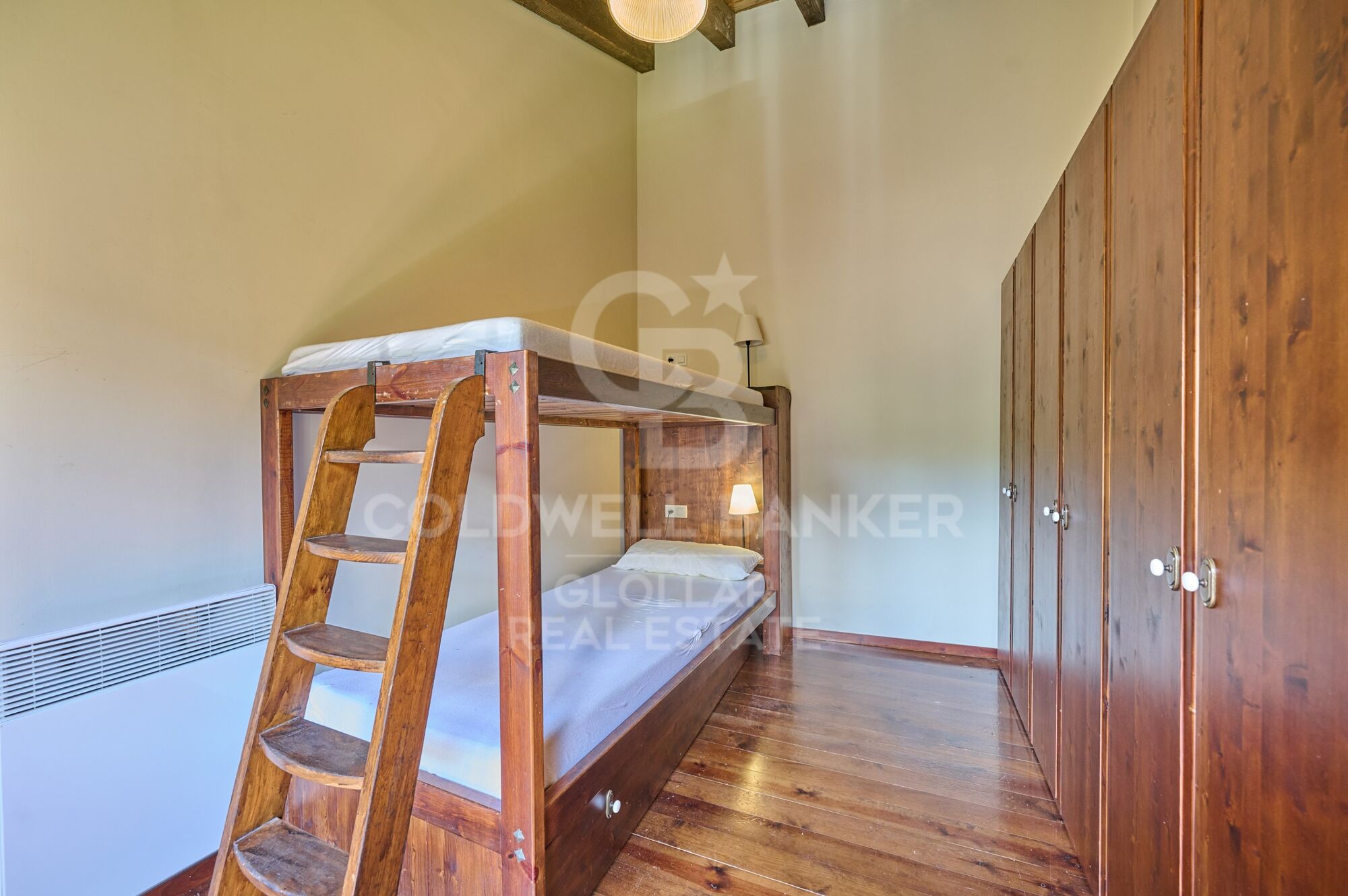 Charming renovated village house in Err