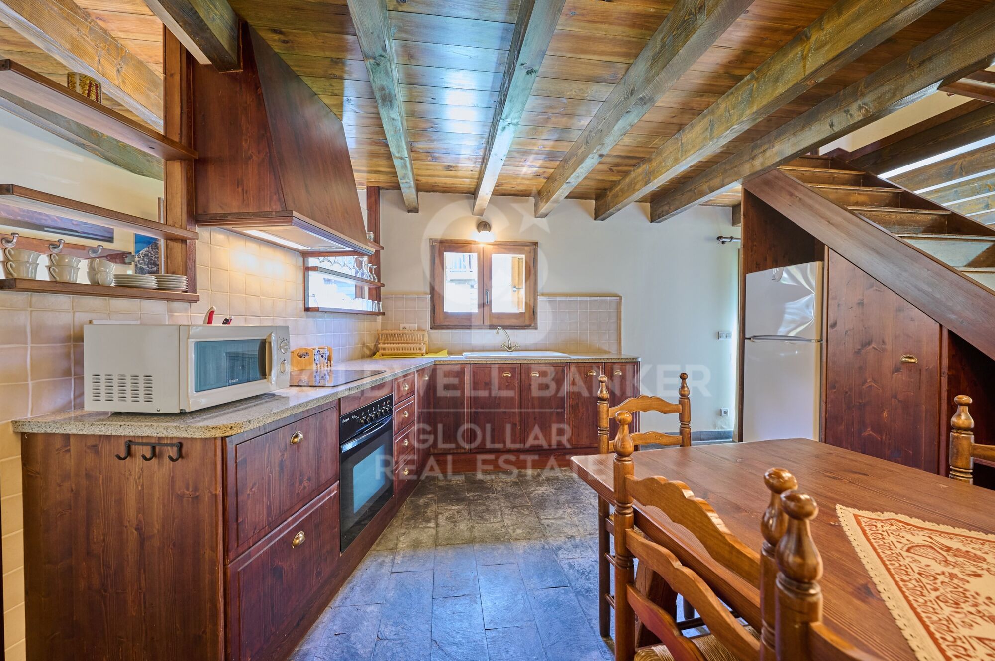 Charming renovated village house in Err